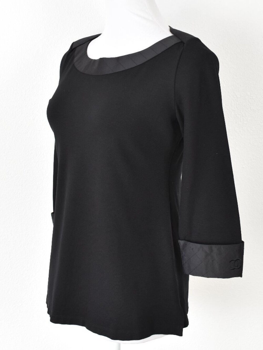 Chanel Logo Property Uniform Top Black - S - Picture 2 of 14